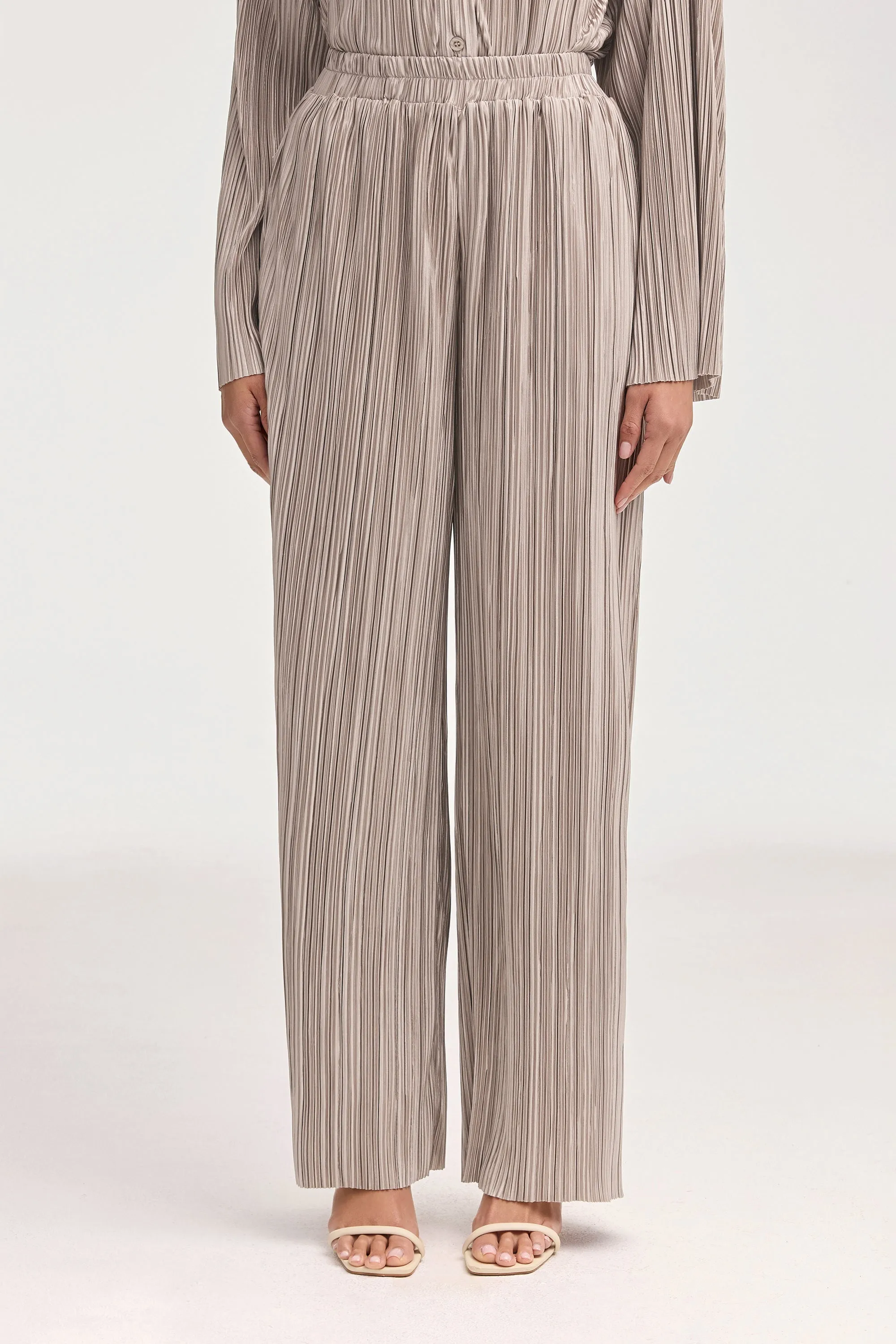 Alle Satin Plisse Wide Leg Pants - Taupe