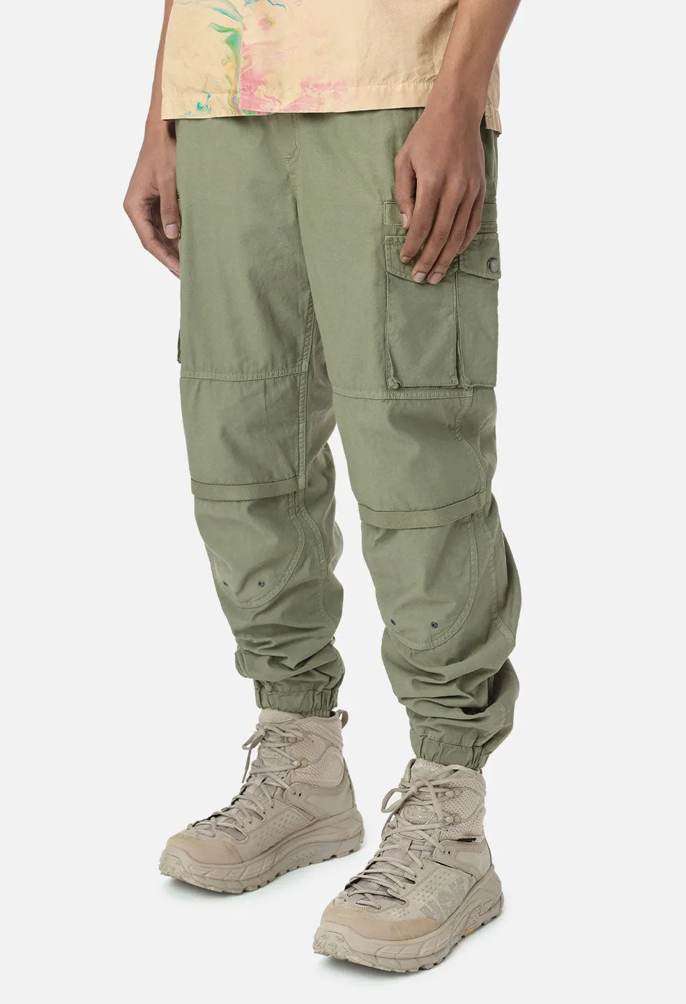 Canopy Cargo Pants / Olive