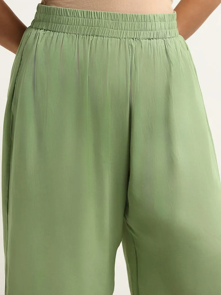 Diza Solid Green Wide-Leg Pants