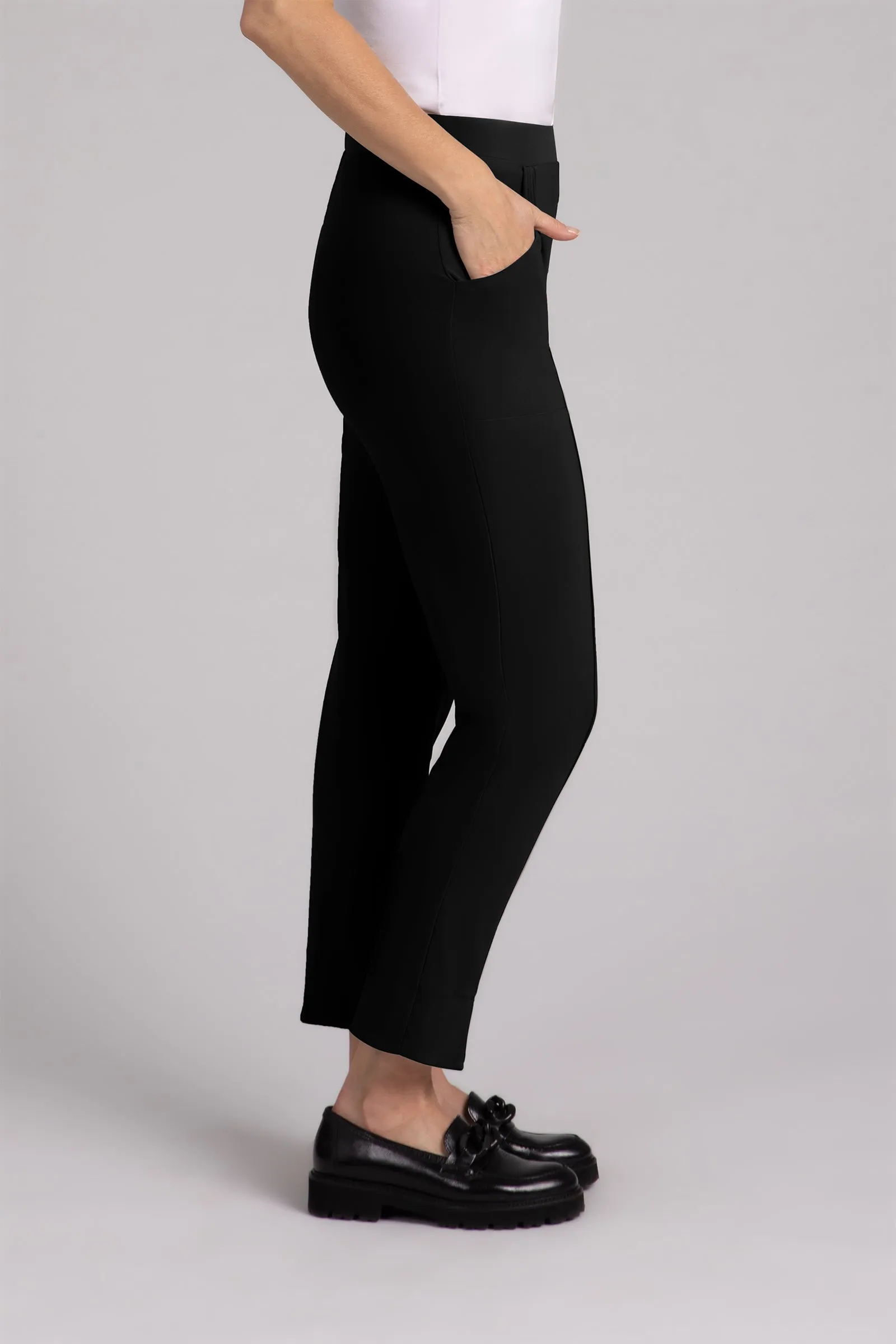 Hepburn Ankle Pant | Black