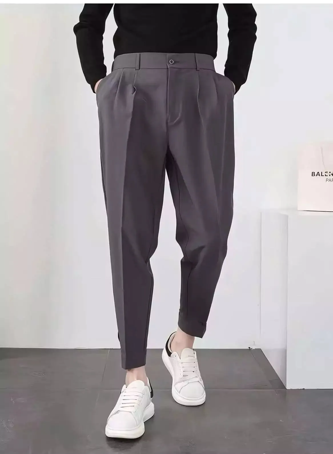 Seoul Tapered Pleat Pants