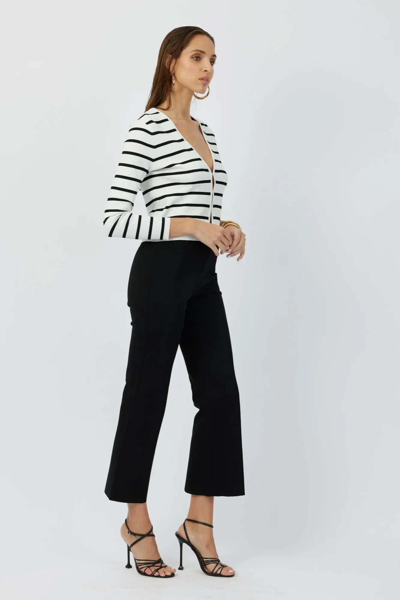 The Porterfield - Black Cropped Flare Pants with Pin Tuck