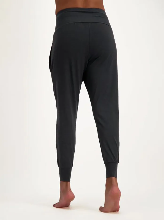 Urban Goddess Bhumi Pants - Urban Black