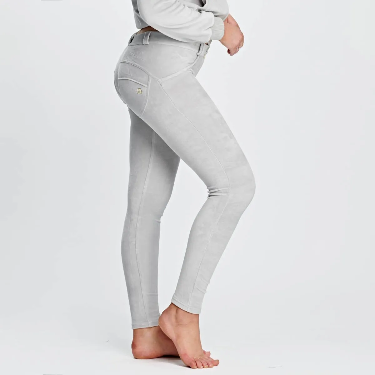 WR.UP® Velvet Set - Mid Waist - Full Length - Light Grey Hood Tracksuit Set