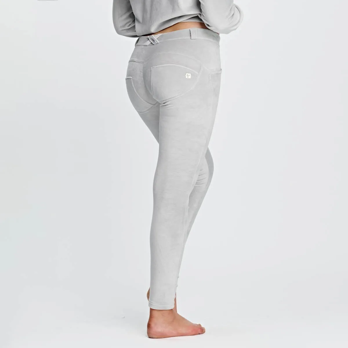 WR.UP® Velvet Set - Mid Waist - Full Length - Light Grey Hood Tracksuit Set